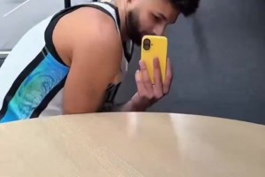 阿里纳斯此前支持哈登“NBA无忠诚”：他为夺冠，至少降薪1.5亿！